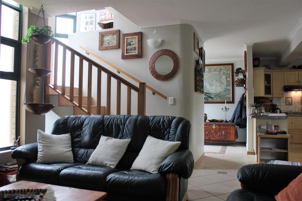 The Sun Catcher Bed & Breakfast Struisbaai Dış mekan fotoğraf